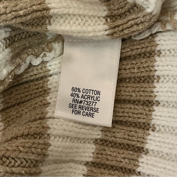 Croft & barrow Women’s sweater - Picture 8 of 8